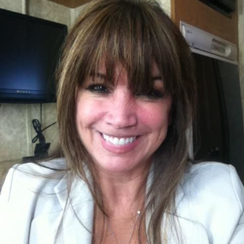 Meet your Posher, Carola